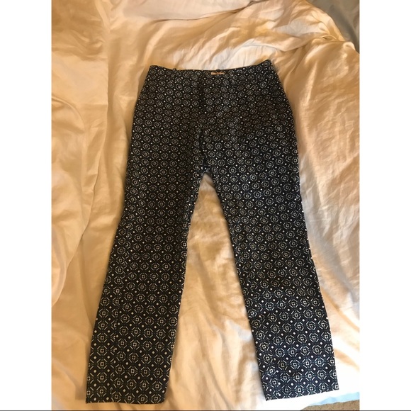 Target- ankle pants. Worn twice! - Picture 1 of 3